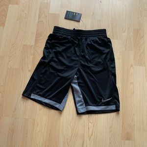 Nike athletic shorts brand new with tags size L